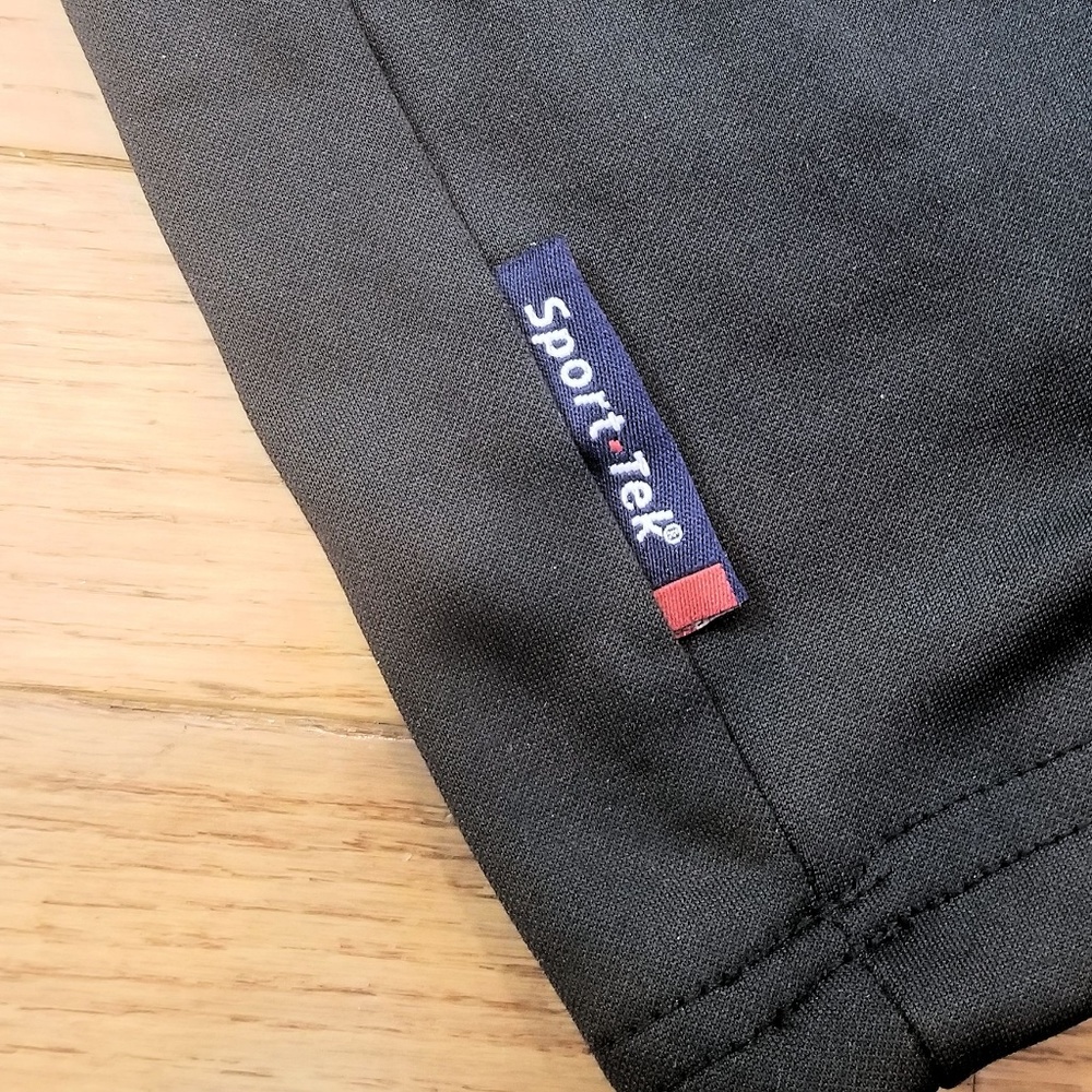 Black Sport-Tek 1/4 Zip Sweatshirt - EUC - Picture 5 of 6